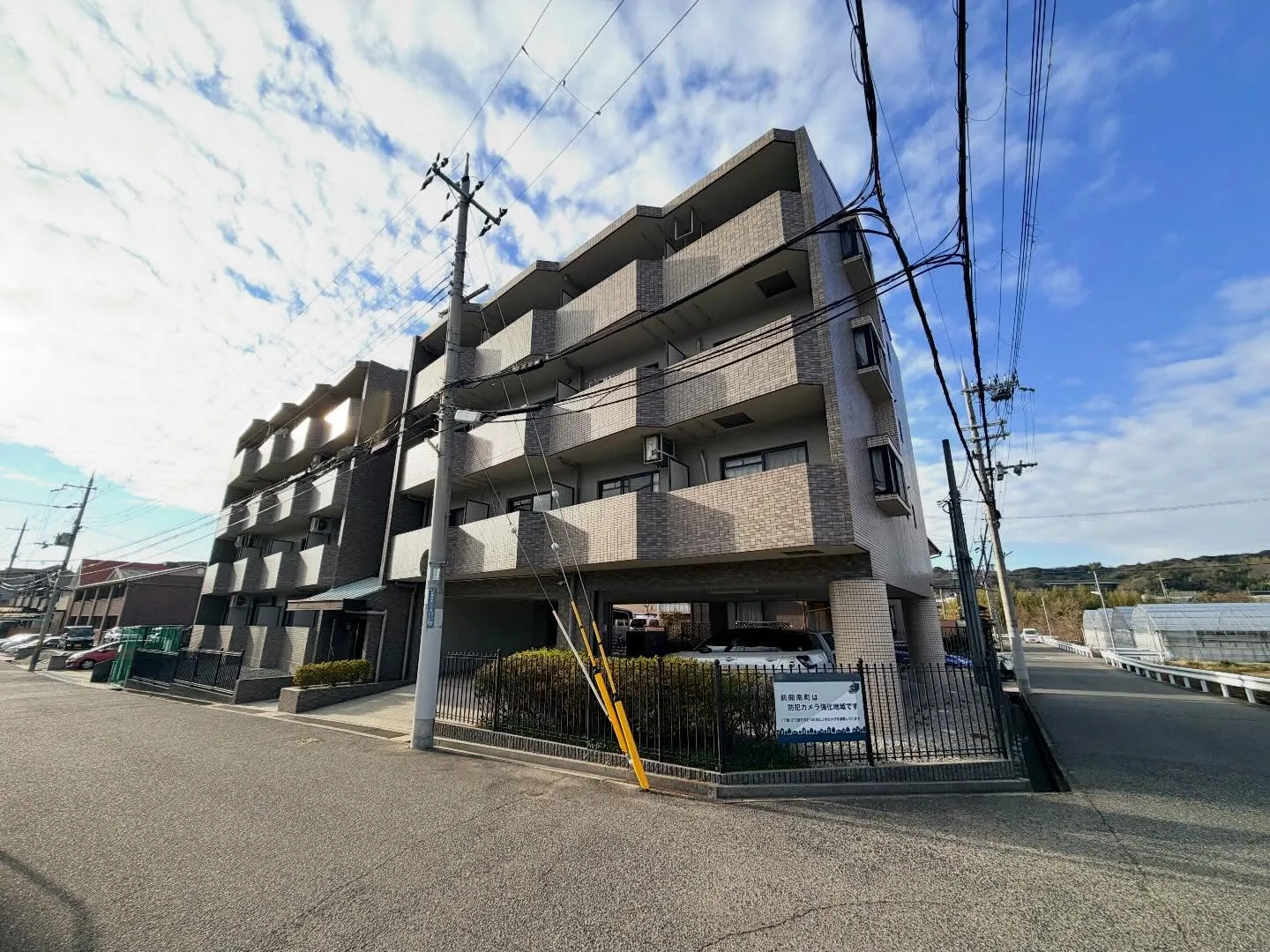 【伊川谷駅 徒歩5分】家賃5.7万円で✨落ち着く1K賃貸　大...