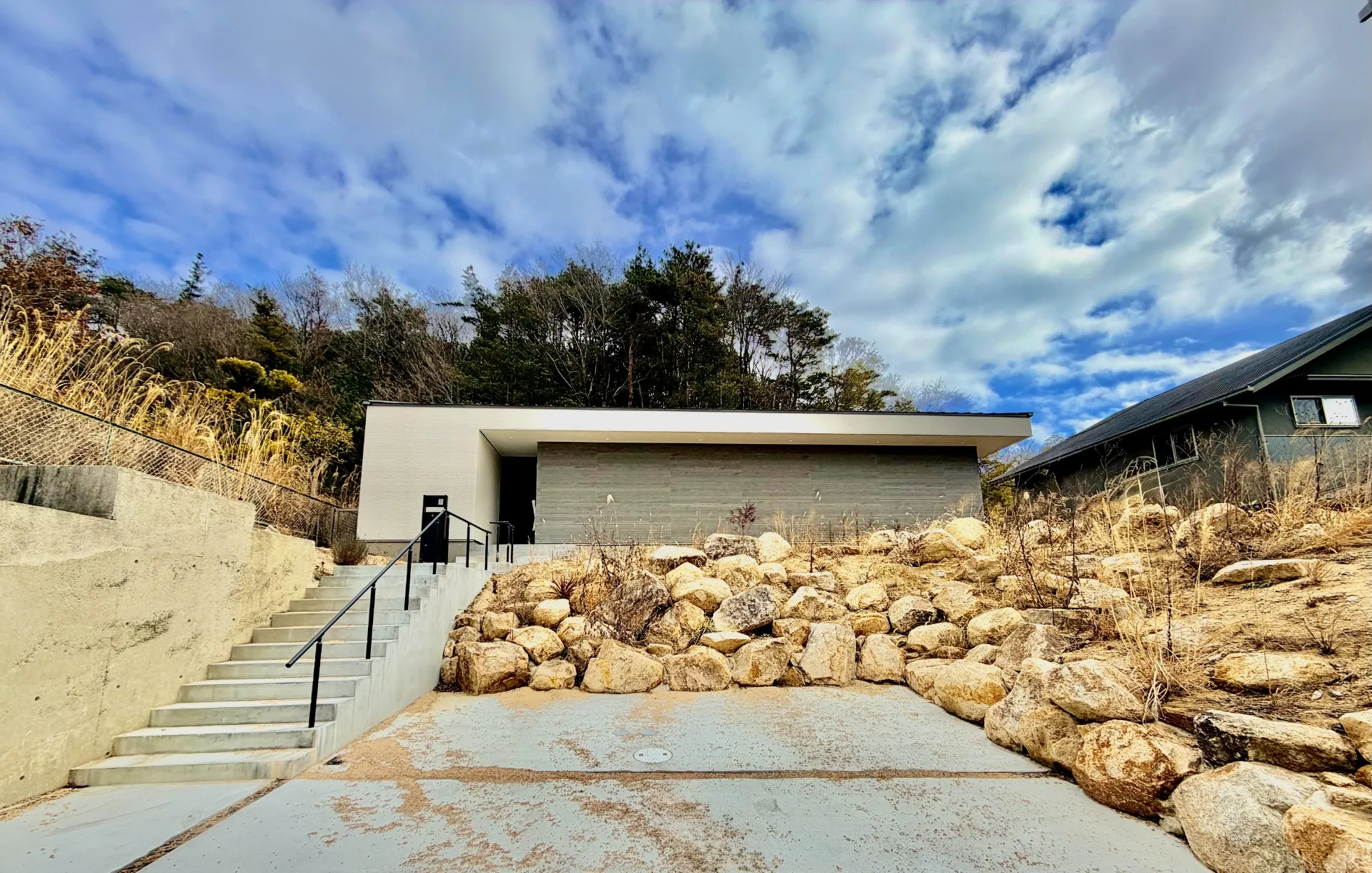 芦屋市奥池南町　新築戸建